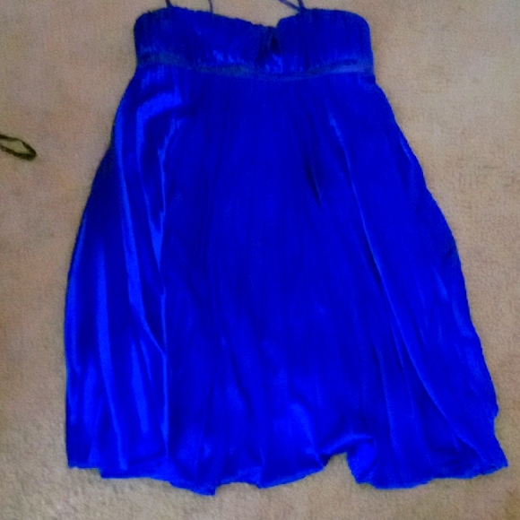 Dark blue dress - Picture 1 of 1